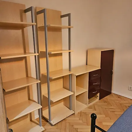 Cozy 3-room In Old Town Διαμέρισμα