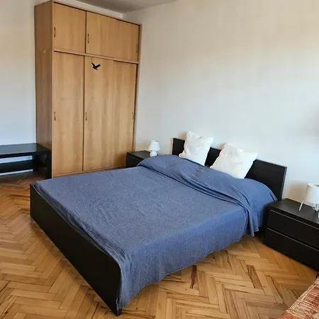 Cozy 3-room In Old Town קושיצה